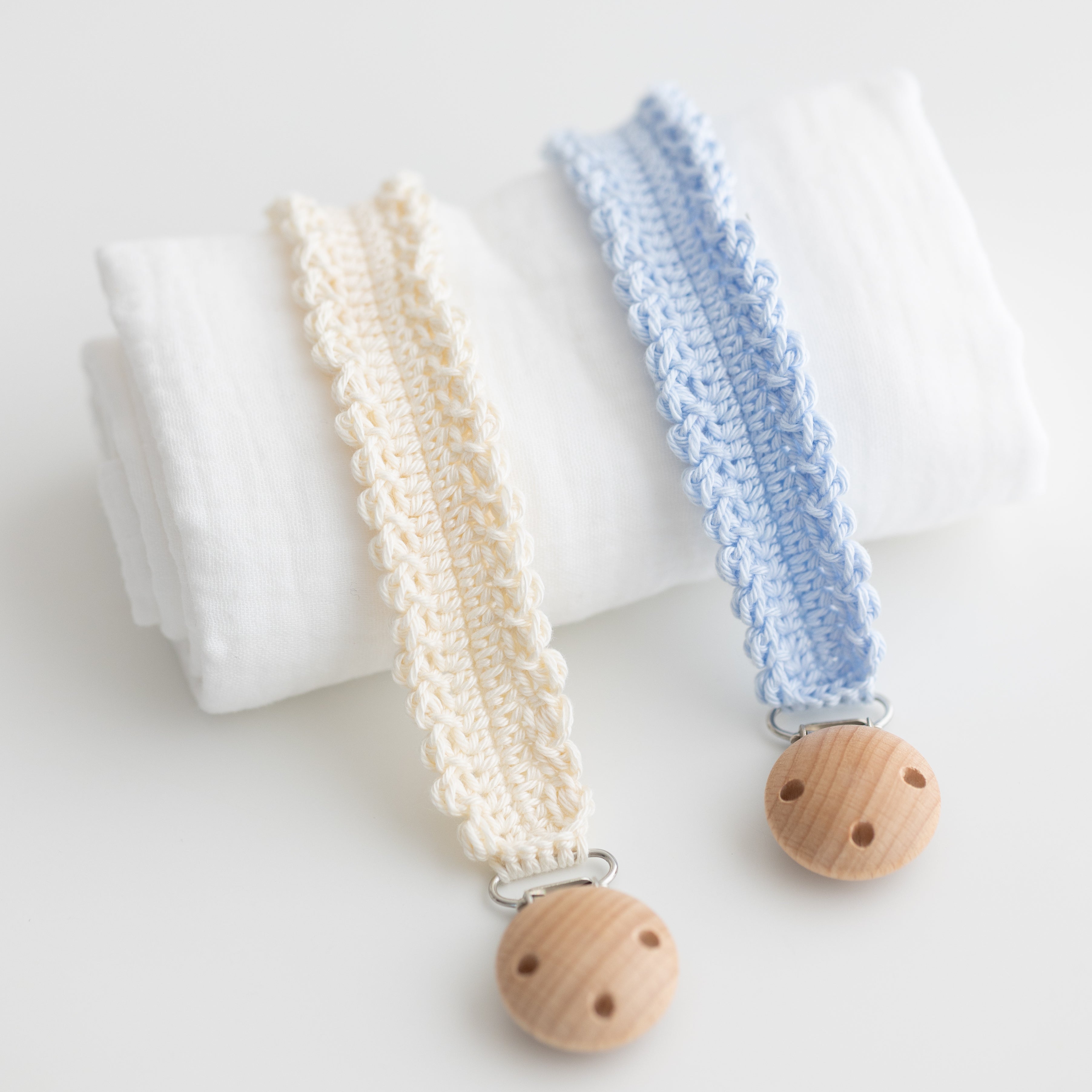 Catenelle portaciuccio uncinetto modello lineare